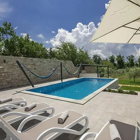 Crystallina * Umag
