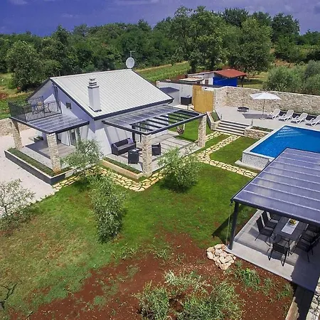 Tatil Evi Crystallina